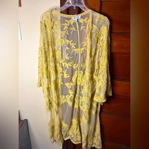 Mesh Embroidered Yellow Floral Kimono
